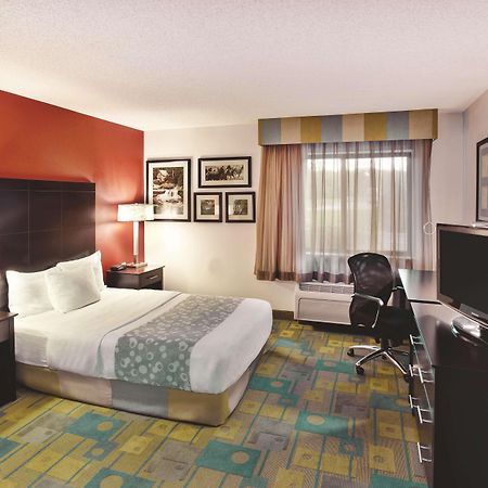 La Quinta By Wyndham Mansfield Oh Hotel Екстериор снимка
