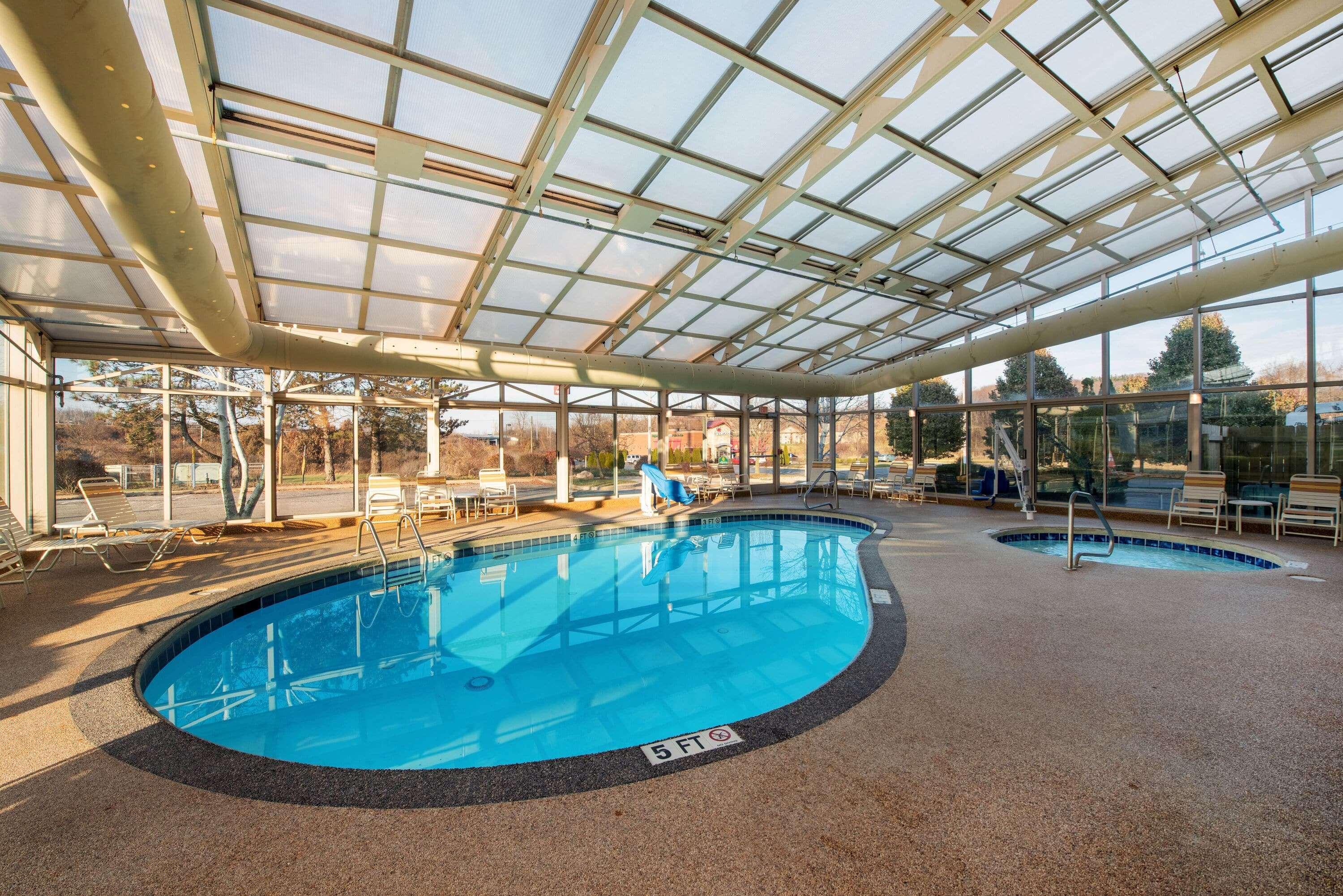 La Quinta By Wyndham Mansfield Oh Hotel Екстериор снимка